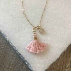 🔥SALE - any 4/$20. Dogeared Love Gem Necklace